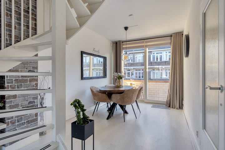 Foto 2 van Rhenenstraat 182