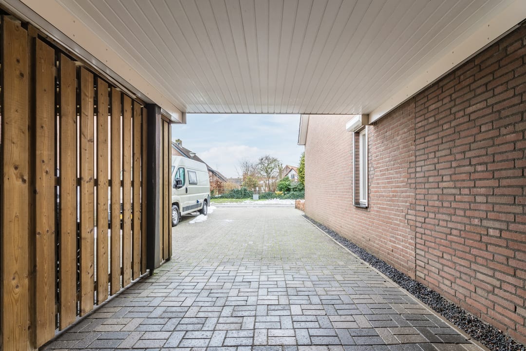 Photo 38 of Veldweg 28