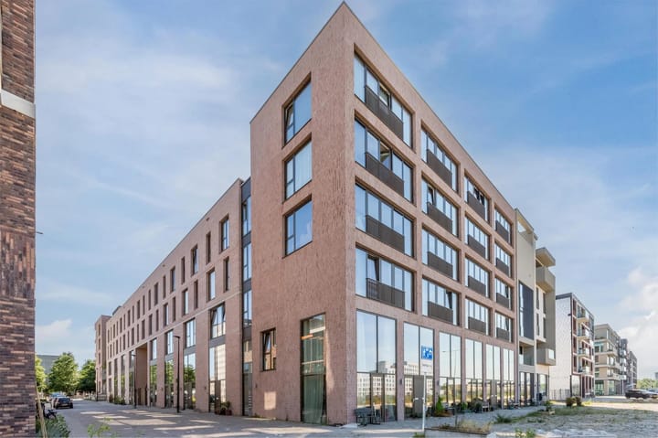 Foto 10 van Huiswoudstraat 30