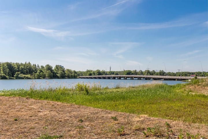 Foto 42 van Huiswoudstraat 30