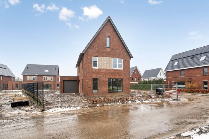 Vossenbes 30 main image