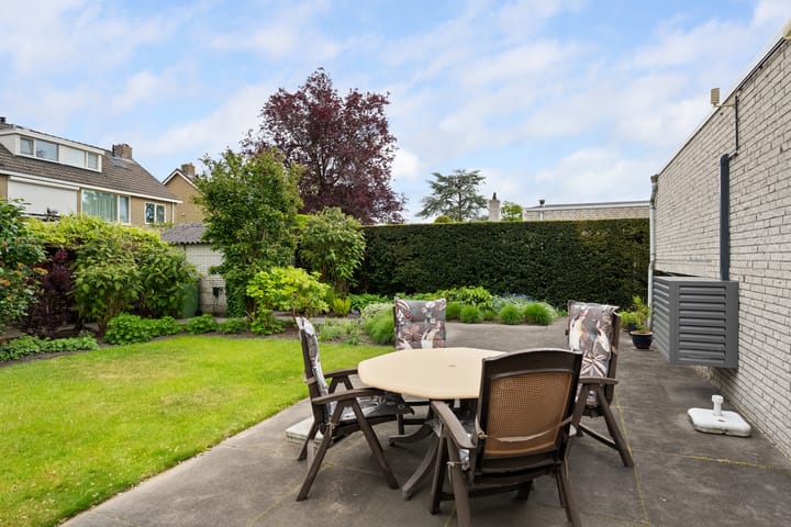 Foto 18 van van Wassenhovenstraat 34