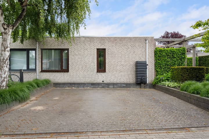 Foto 37 van van Wassenhovenstraat 34