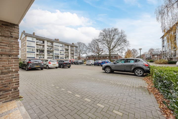 Photo 4 of Paul Scholtenweg 28