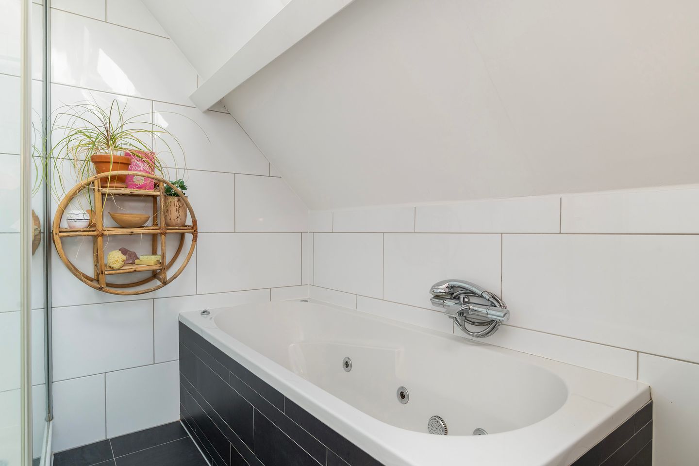 Foto 35 van Vredehofweg 12-B02