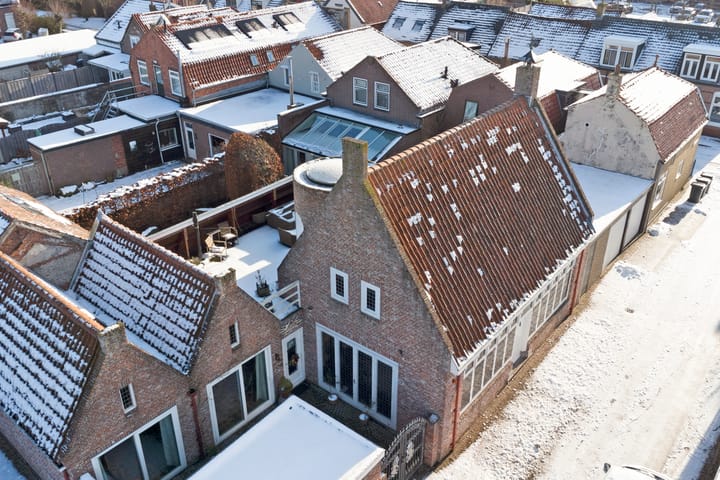 Foto 66 van Middenstraat 11