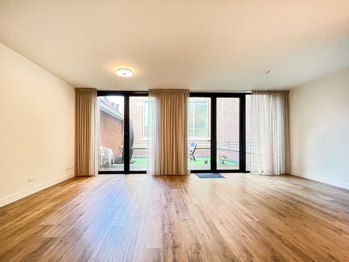 Foto 2 van Lange Koestraat 15-BS