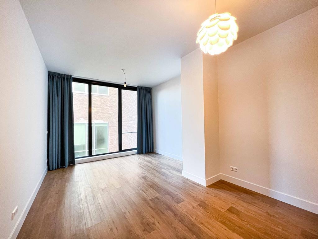 Foto 20 van Lange Koestraat 15-BS