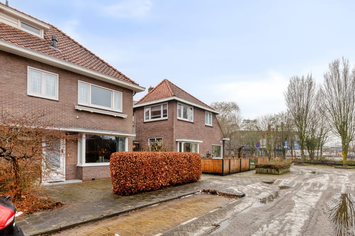 Foto 6 van Ambonstraat 85