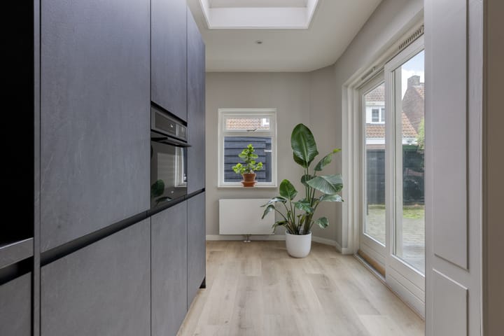 Foto 20 van Ambonstraat 85