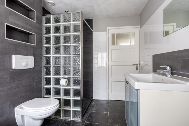 Foto 28 van Ambonstraat 85