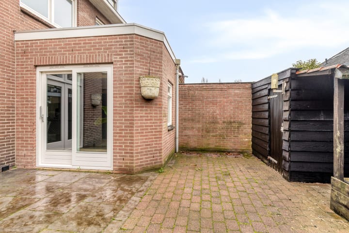 Foto 38 van Ambonstraat 85