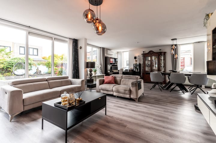 Photo 8 of Csardasstraat 11