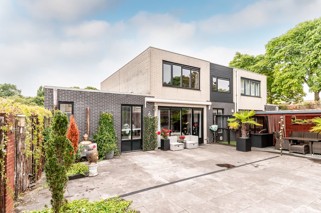 Photo 37 of Csardasstraat 11