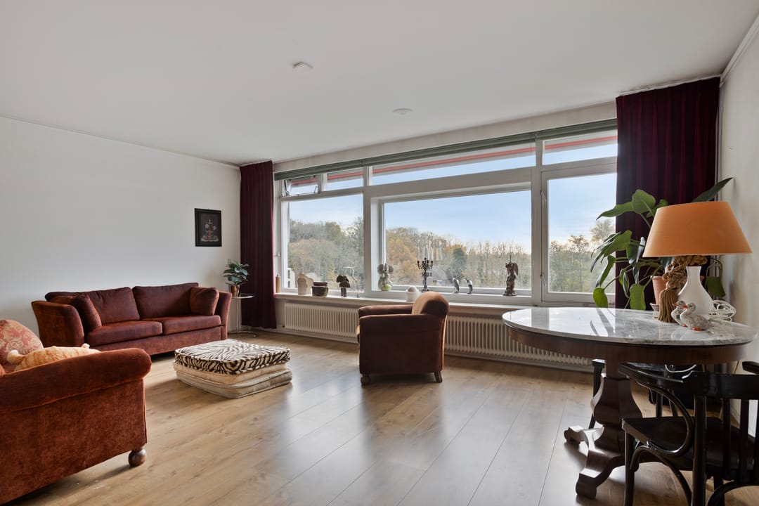 Photo 2 of Plantijnstraat 38