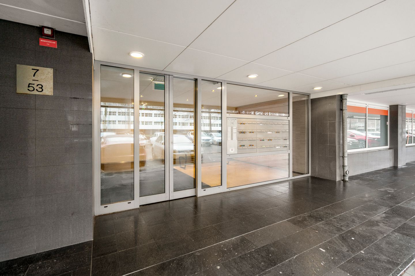 Foto 25 van Arent Janszoon Ernststraat 37