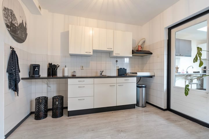 Foto 14 van D H van der Scheerstraat 35