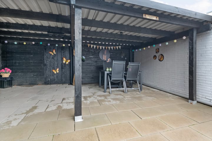 Foto 33 van D H van der Scheerstraat 35