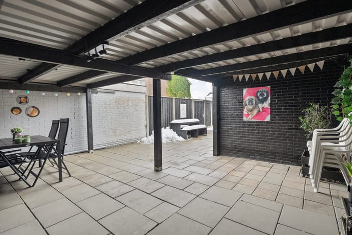 Foto 36 van D H van der Scheerstraat 35