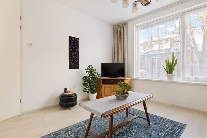 Foto 5 van Dokter Rutgers van der Loeffstraat 8