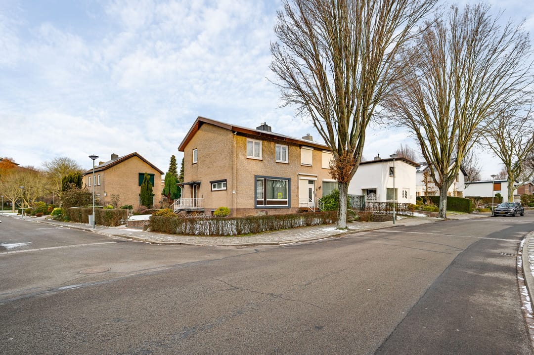 Foto 32 van Spaans Neerbeek 20