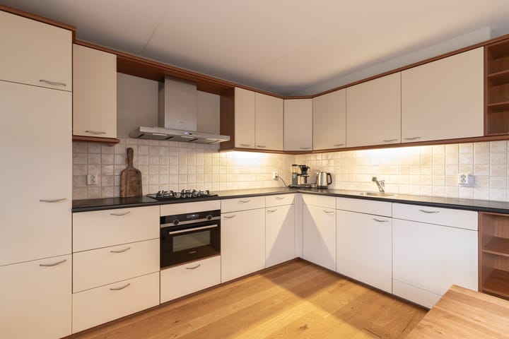 Foto 17 van Floralaan 20