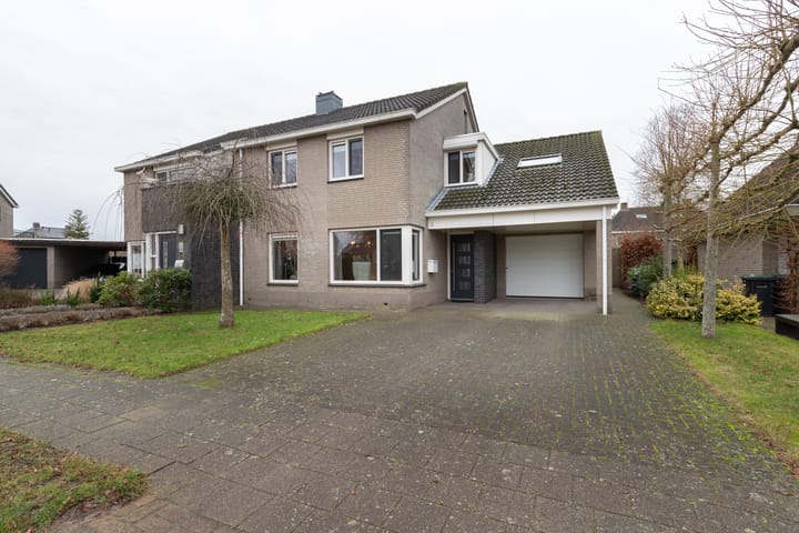 Foto 49 van Floralaan 20