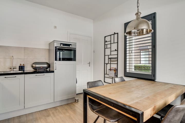 Foto 10 van Hoolstraat 12