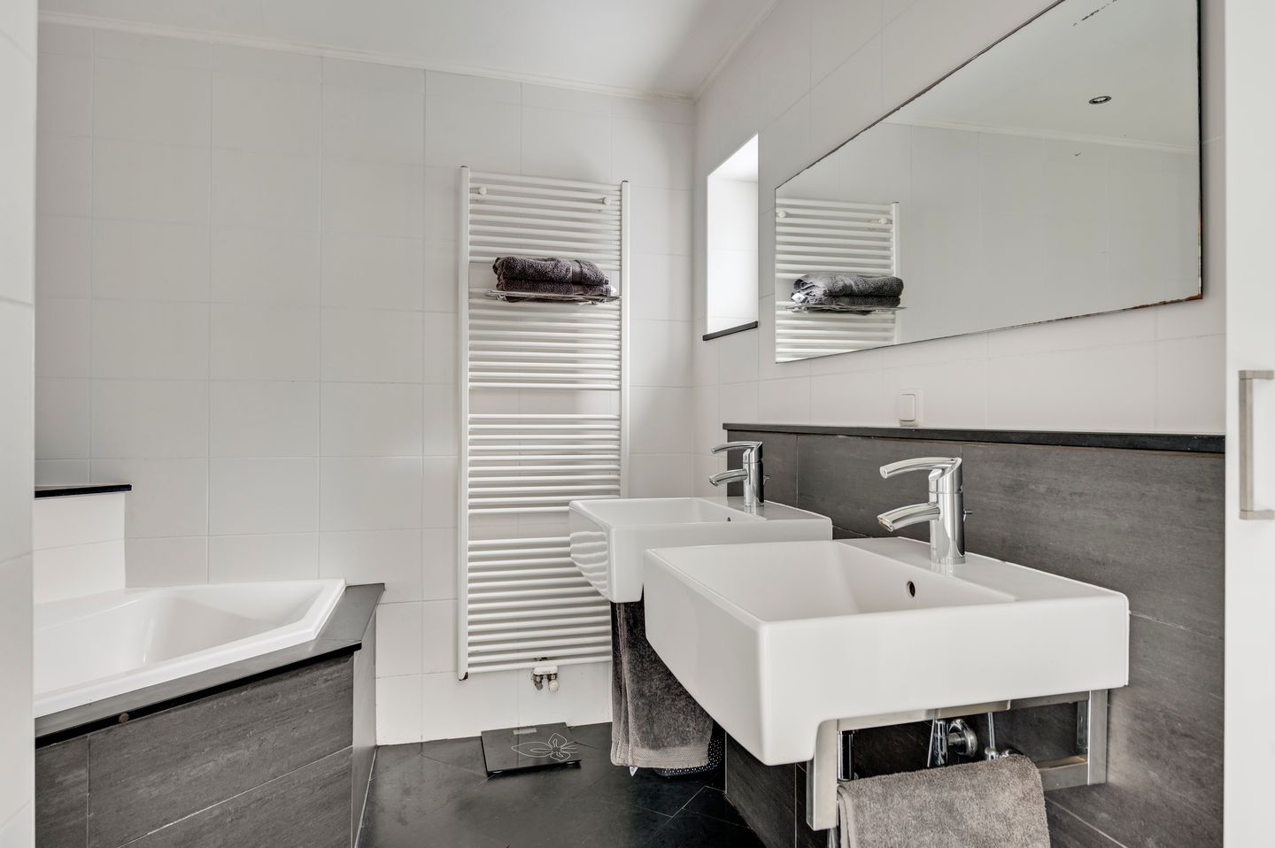 Foto 20 van Hoolstraat 12