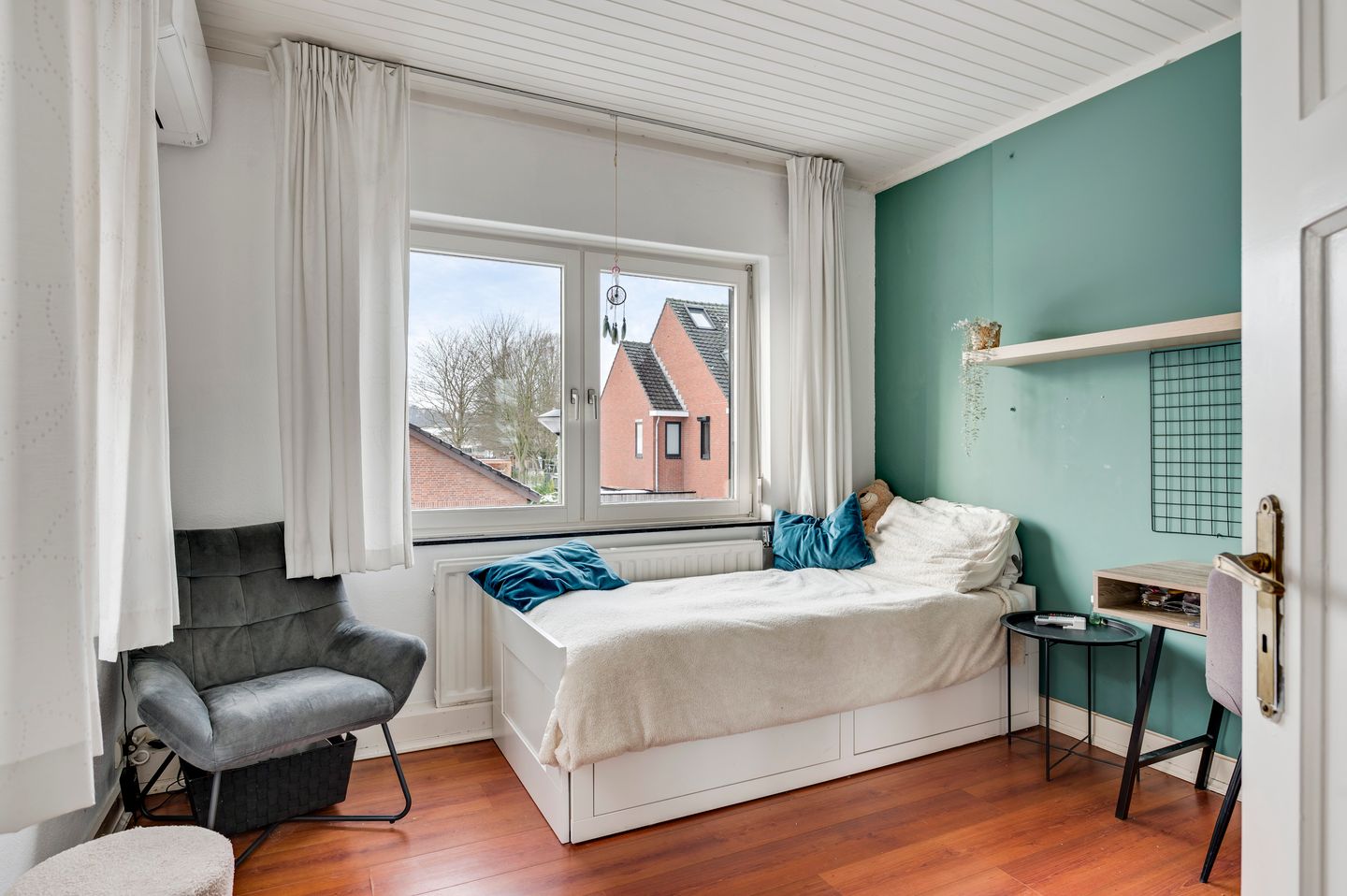 Foto 25 van Hoolstraat 12