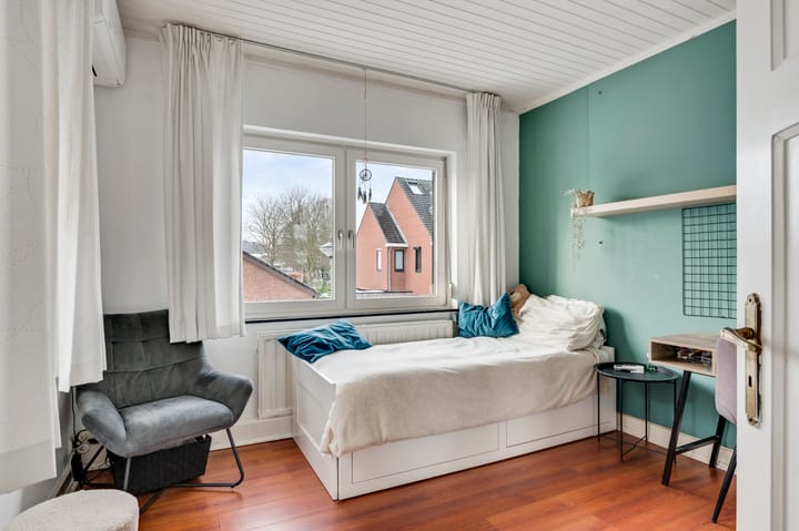 Foto 25 van Hoolstraat 12