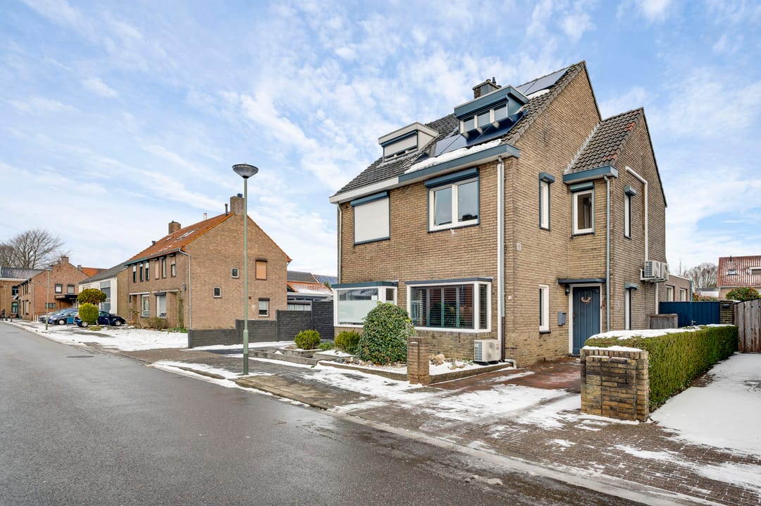 Foto 41 van Hoolstraat 12