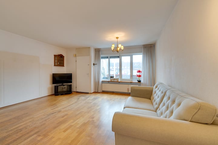 Foto 10 van Wethouder In 't Veldstraat 179