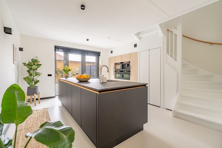 Foto 10 van Westervoortsedijk 36