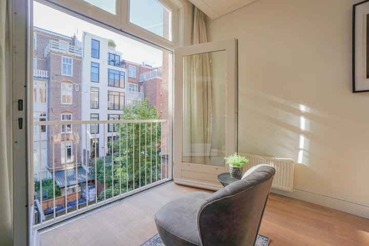 Photo 5 of Pieter Cornelisz. Hooftstraat 55-2