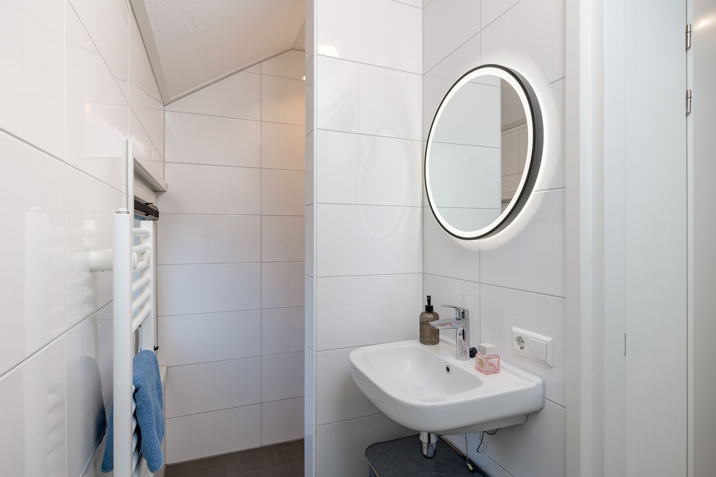 Foto 10 van Dorpstraat 55-D