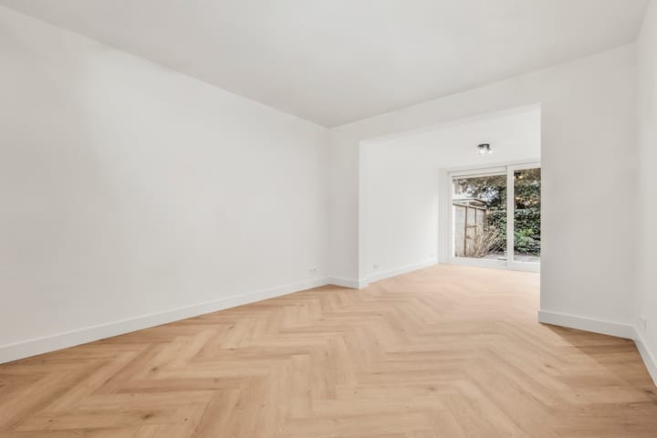 Foto 6 van Roerstraat 109-H