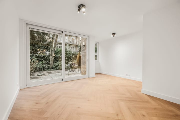 Foto 9 van Roerstraat 109-H