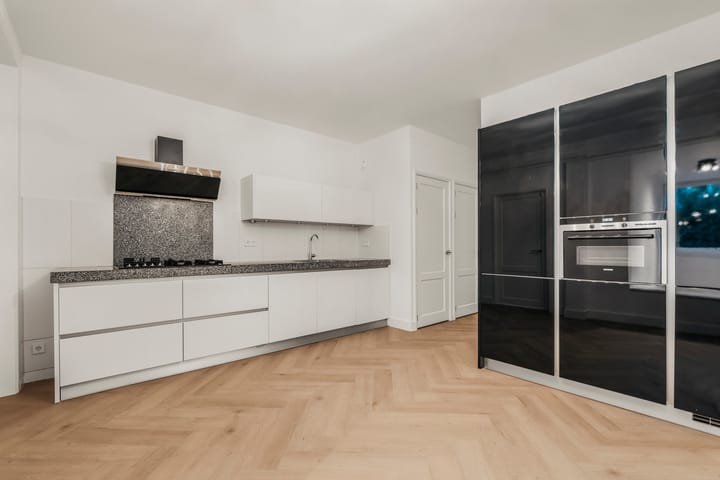 Foto 13 van Roerstraat 109-H