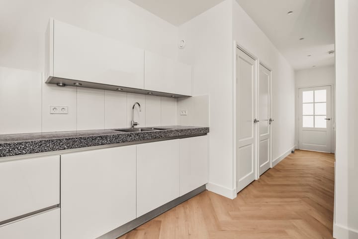 Foto 17 van Roerstraat 109-H