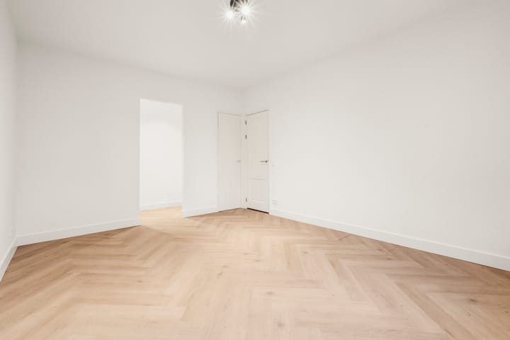 Foto 23 van Roerstraat 109-H