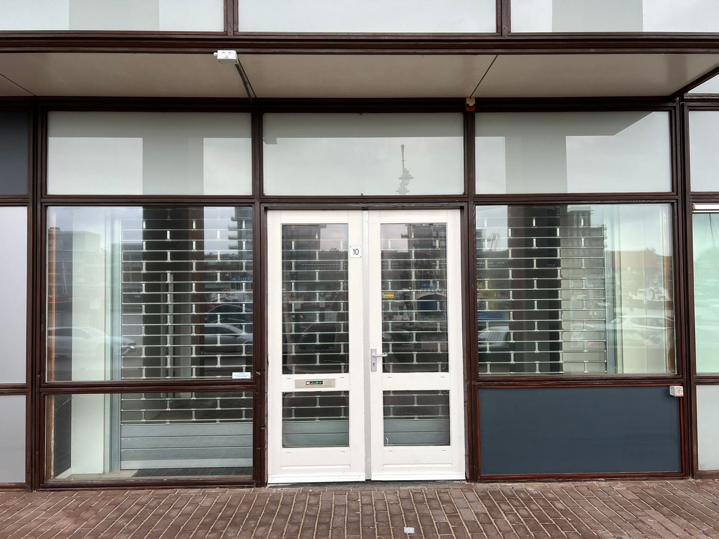 Bekijk foto 3 van Dr. Lelykade 10