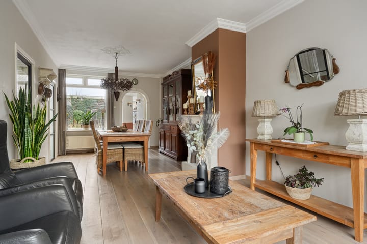 Photo 4 of Moleneindstraat 49