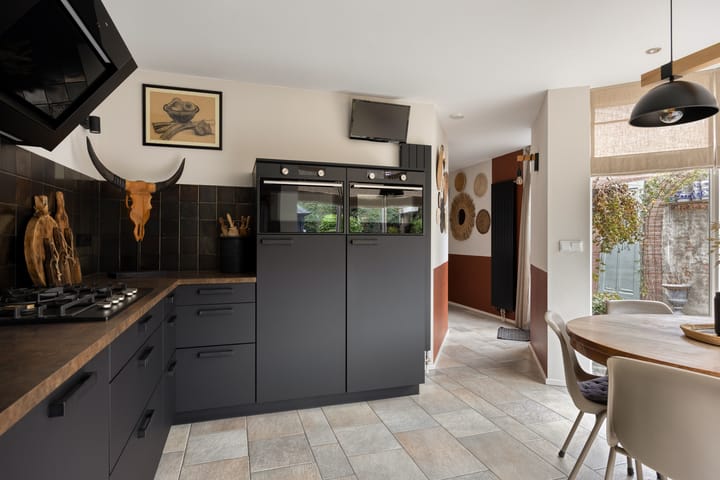 Photo 13 of Moleneindstraat 49