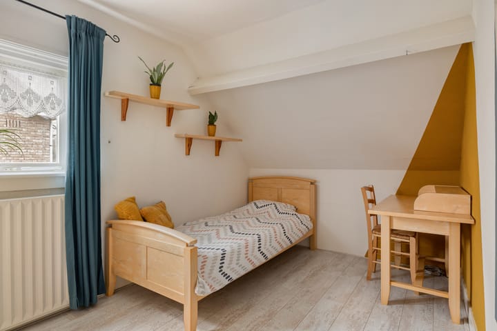 Photo 24 of Moleneindstraat 49