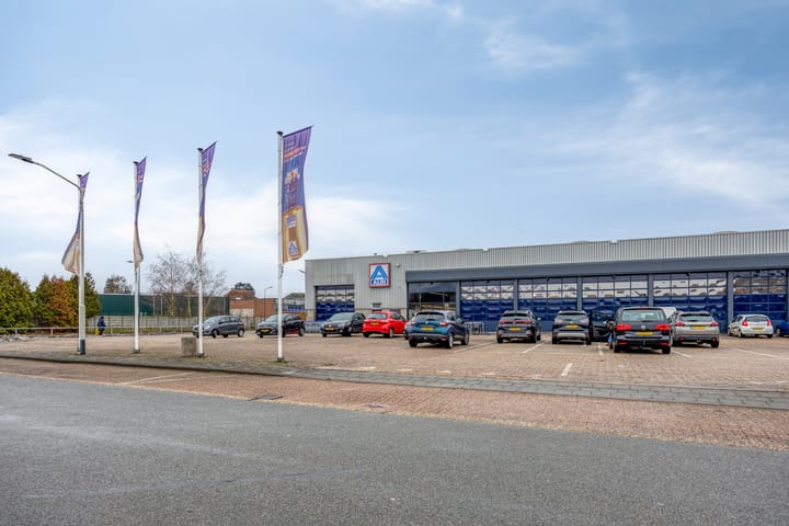 Photo 37 of Moleneindstraat 49