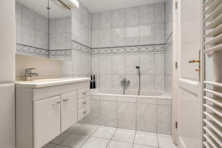 Photo 17 of Moleneindstraat 49