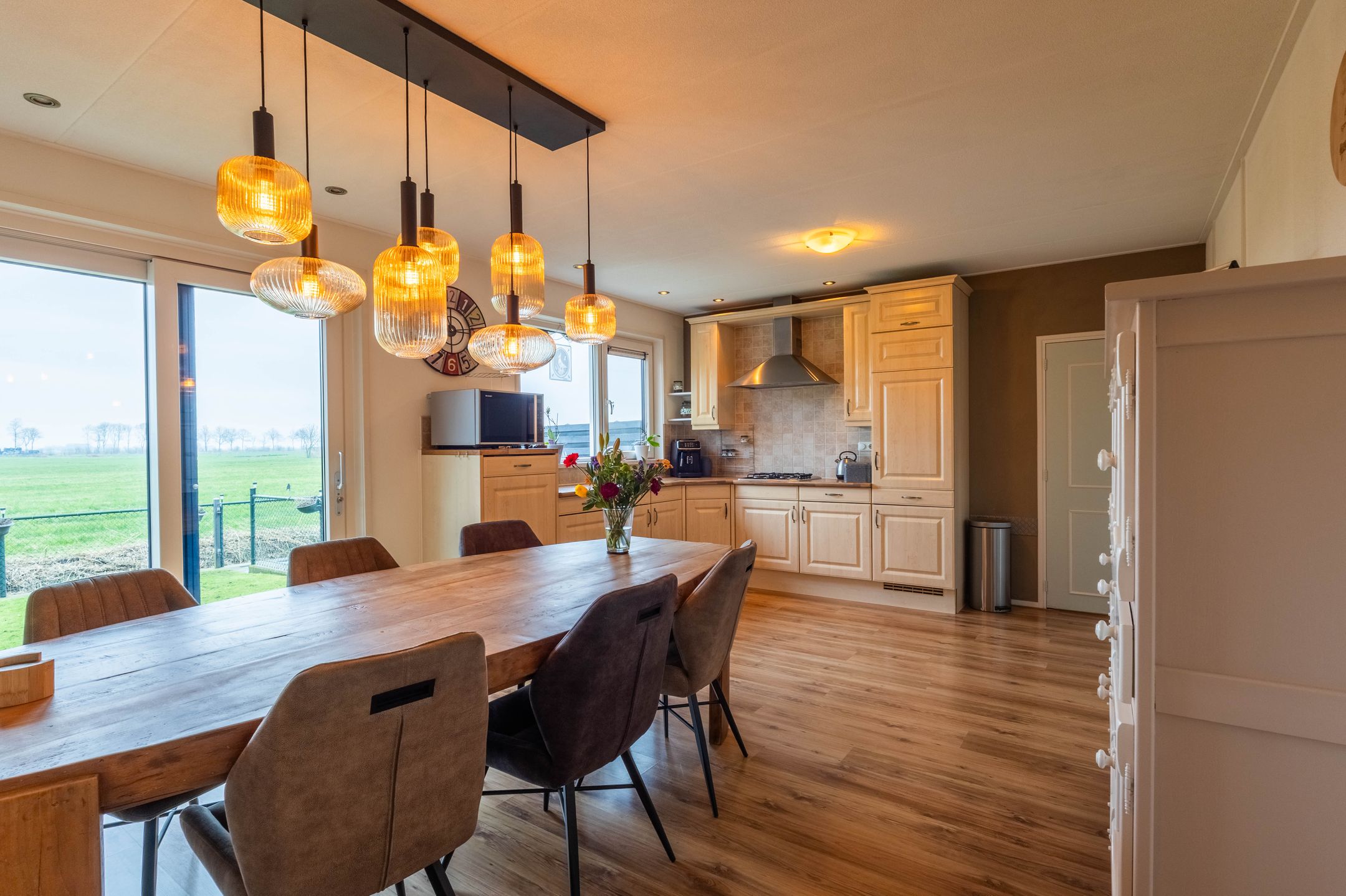 Photo 3 of Pastoryleane 1-E