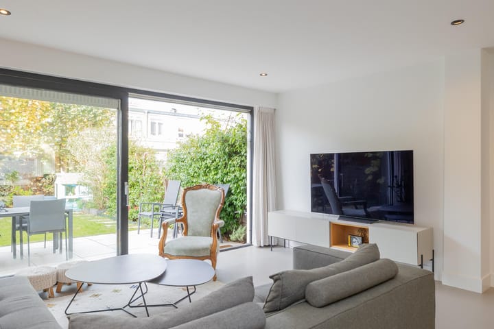 Foto 10 van Deckerstraat 36