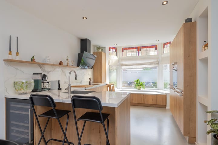 Foto 13 van Deckerstraat 36